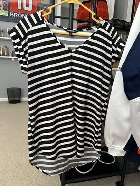Express black and white striped blouse